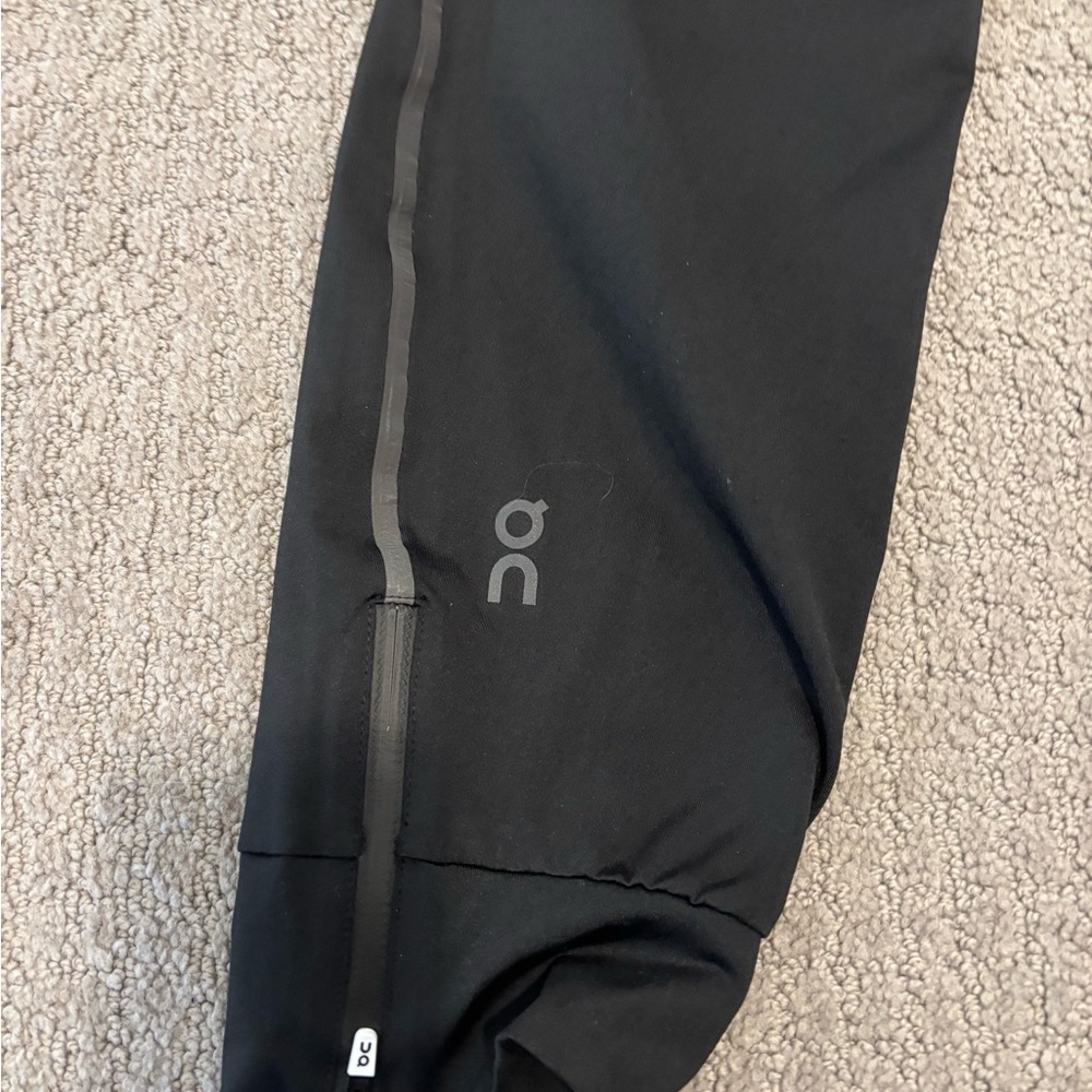 On Cloud Reflective Running Pants- Full Length - image 3